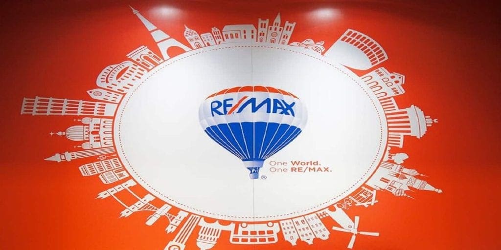 Lynbrook Real Estate 1 remax excellence las vegas robert ratliff