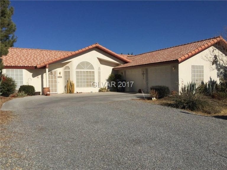 Calvada Valley Pahrump NV Homes / RE/MAX List For 1