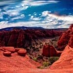 hiking trail in Red Rock Canyon